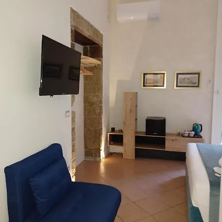 Panzió Domus Duomo Nápoly