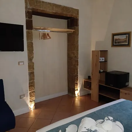 Domus Duomo Oda ve Kahvaltı 4*