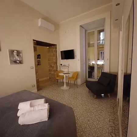 Domus Duomo Oda ve Kahvaltı 4*